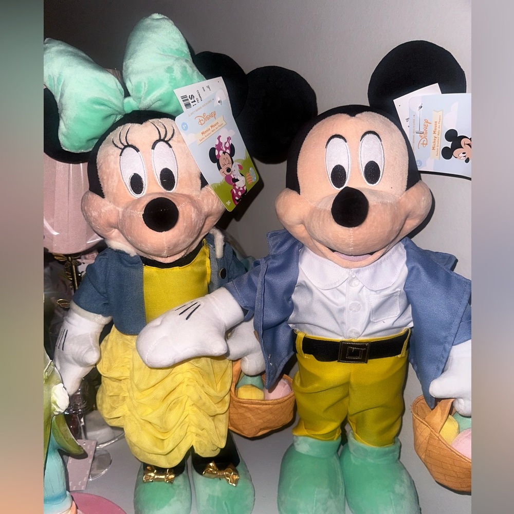 Large 24” Mickey and Minnie Easter Greeters